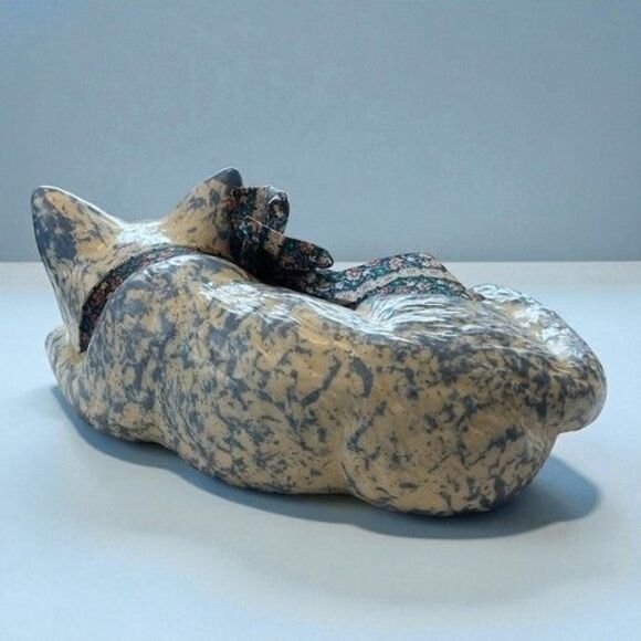 Katy's Country Charm by Karen Blue/White Shelf Sitting Chintz Ceramic Cat 9"X4" - Picture 6 of 12